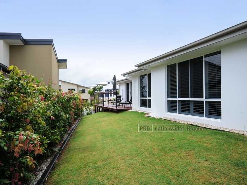 3 Leiden Street, Reedy Creek QLD 4227