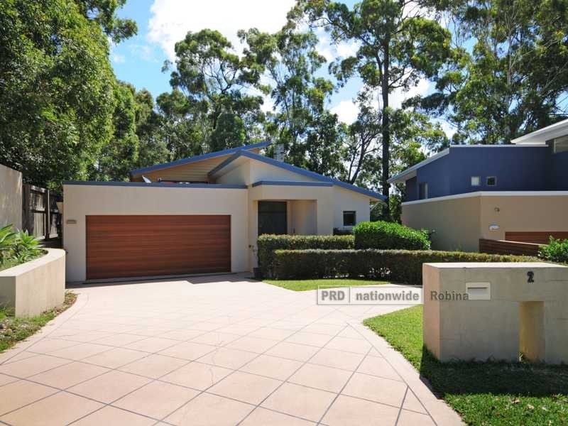 2 The Links, Robina QLD 4226