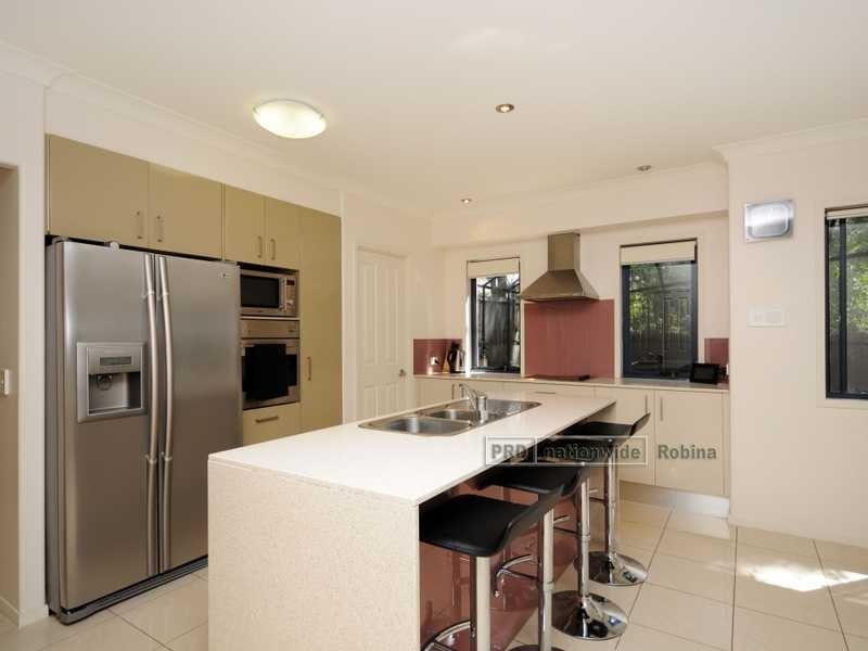 2 The Links, Robina QLD 4226