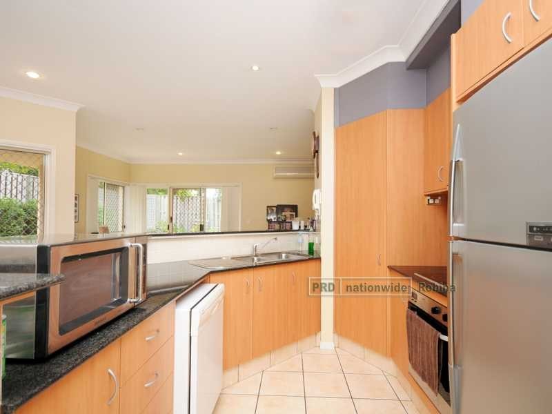 Unit 7/3 Camphorwood Court, Robina QLD 4226