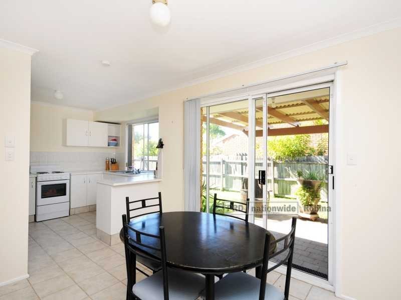 2 Gladful Court, Varsity Lakes QLD 4227