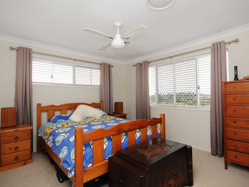 8 Beckington Terrace, Mudgeeraba QLD 4213