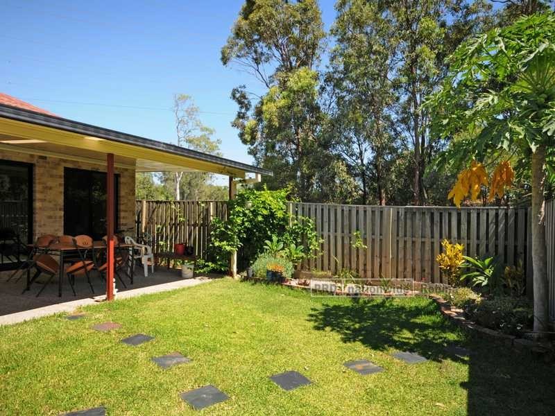 23 Imperia Crescent, Varsity Lakes QLD 4227