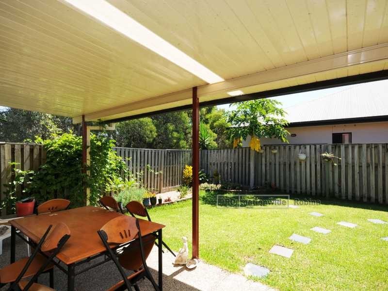 23 Imperia Crescent, Varsity Lakes QLD 4227