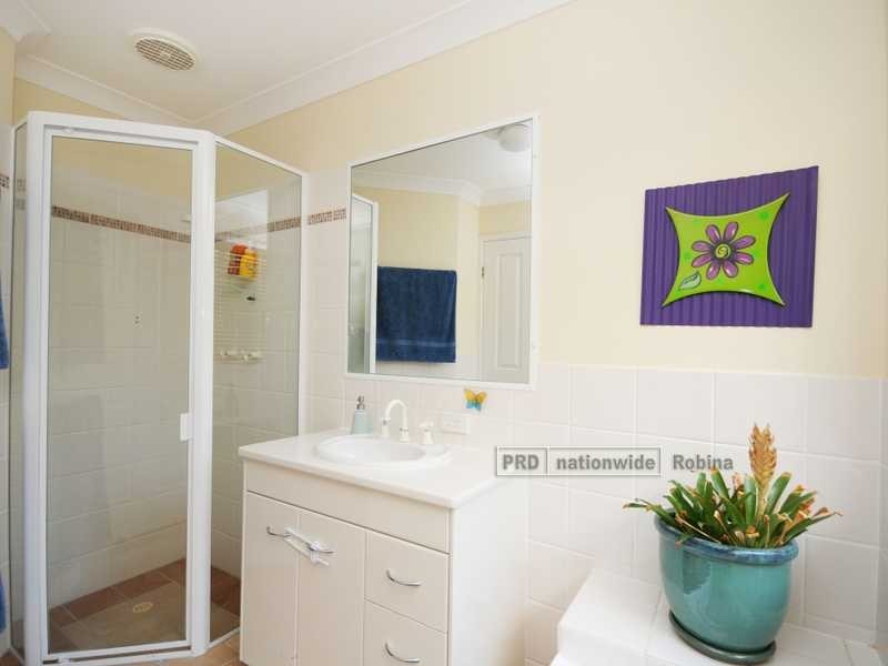 Unit 30/45 Swanton Drive, Mudgeeraba QLD 4213