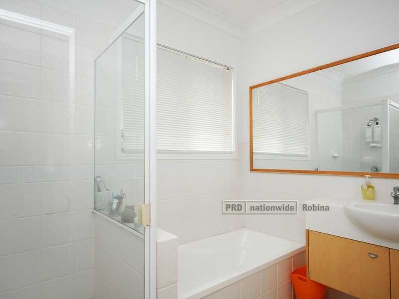 108 Olympus Drive, Robina QLD 4226