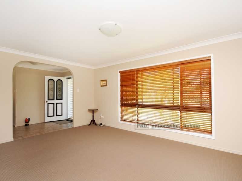 100 Newport Drive, Robina QLD 4226