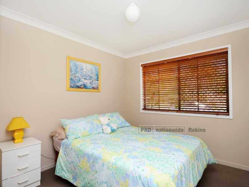 100 Newport Drive, Robina QLD 4226