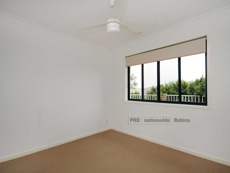 11 Stacer Street, Upper Coomera QLD 4209