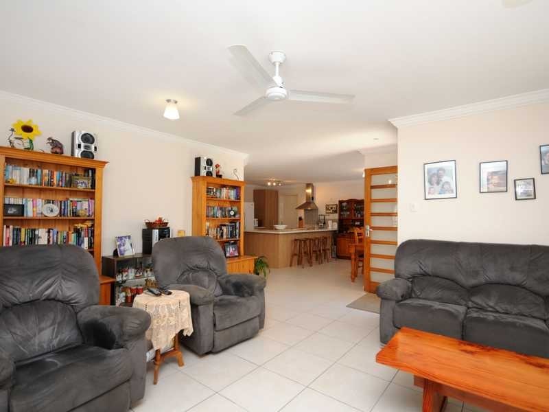 Unit 97/12 Landau Court, Miami QLD 4220