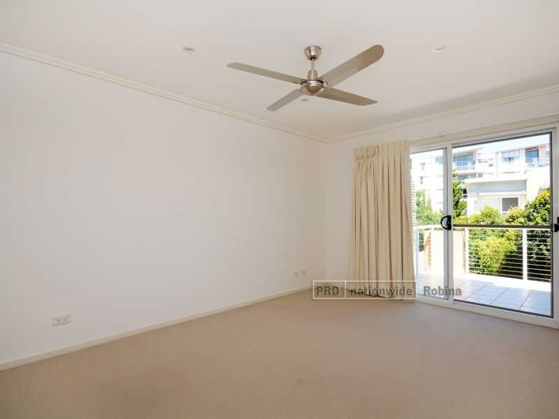39 Riverwalk Avenue, Robina QLD 4226
