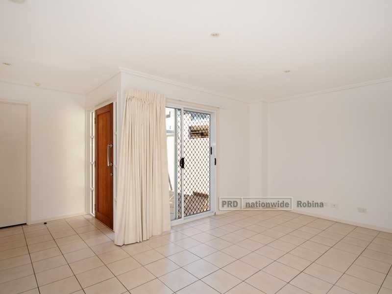39 Riverwalk Avenue, Robina QLD 4226