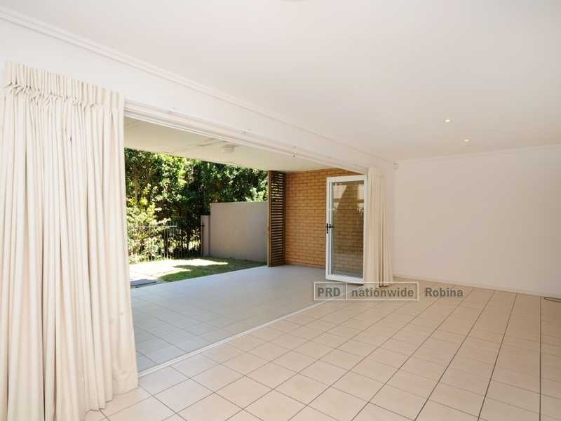 39 Riverwalk Avenue, Robina QLD 4226