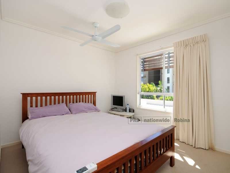 39 Riverwalk Avenue, Robina QLD 4226