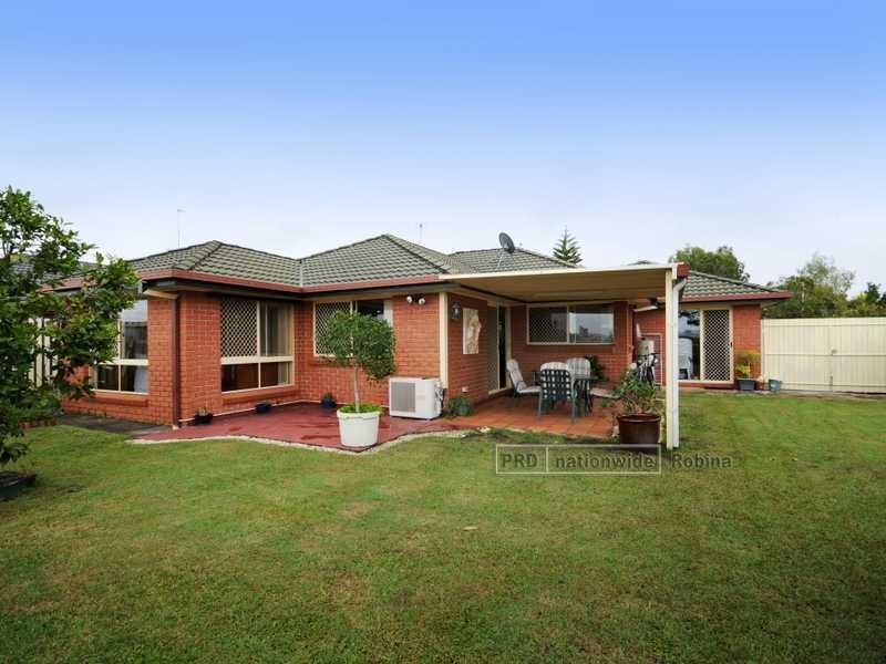 79 Kingarry Circuit, Merrimac QLD 4226