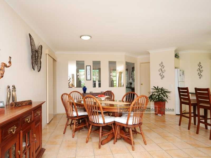 79 Kingarry Circuit, Merrimac QLD 4226