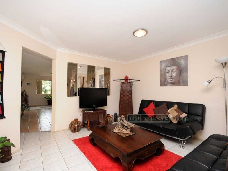 79 Kingarry Circuit, Merrimac QLD 4226