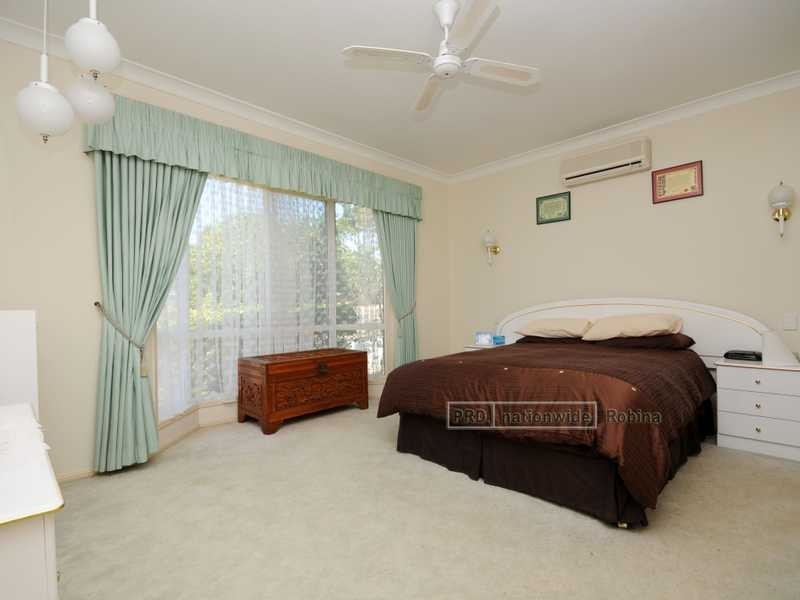 32 Macallan Street, Merrimac QLD 4226