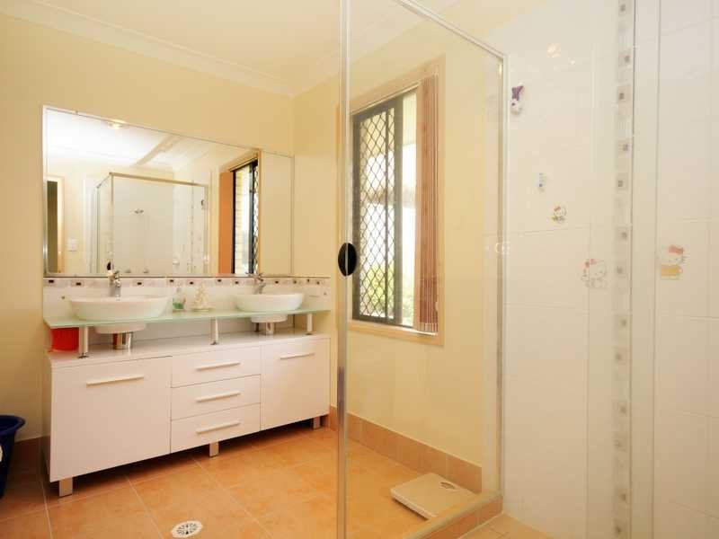 19 Kauri Pine Street, Reedy Creek QLD 4227