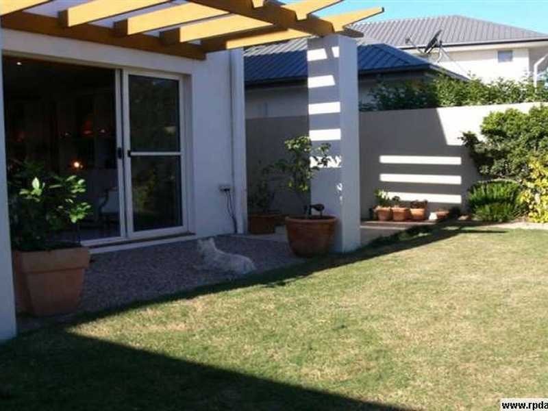 123 Easthill Drive, Robina QLD 4226