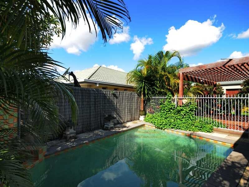 12 Cordata Court, Robina QLD 4226