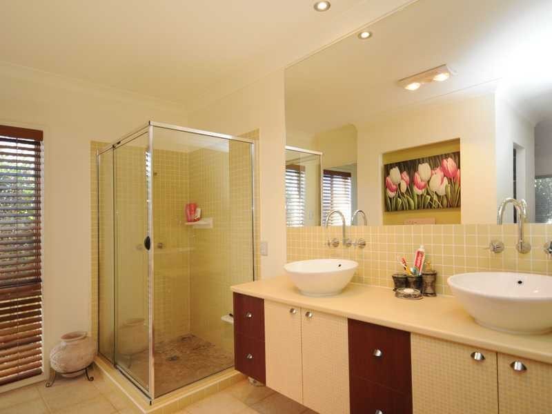 12 Cordata Court, Robina QLD 4226
