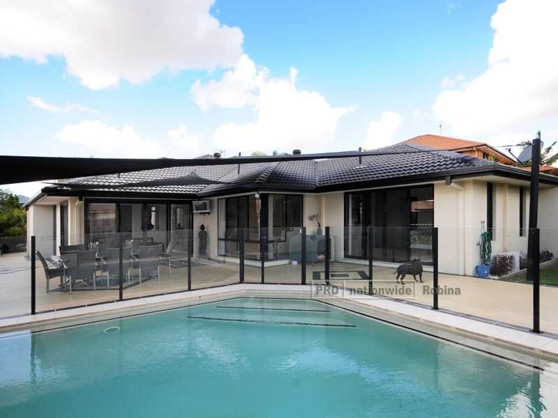 5 Cordata Court, Robina QLD 4226