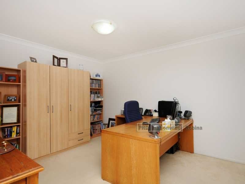 5 Cordata Court, Robina QLD 4226