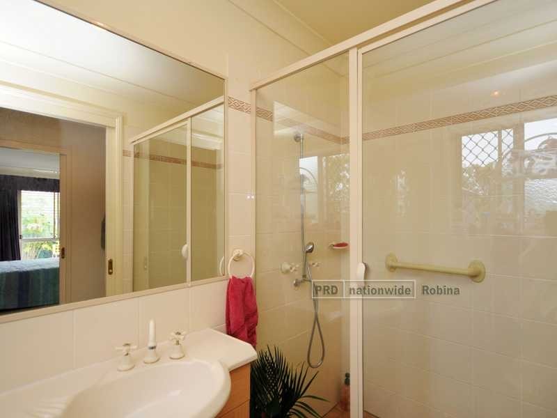 18 Red Ash Court, Merrimac QLD 4226