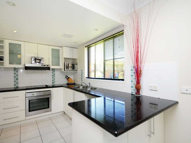 Unit 3/67 Nerang Street, Nerang QLD 4211