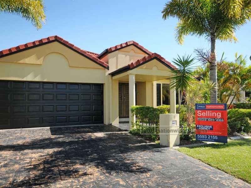 9 Massachusetts Court, Varsity Lakes QLD 4227