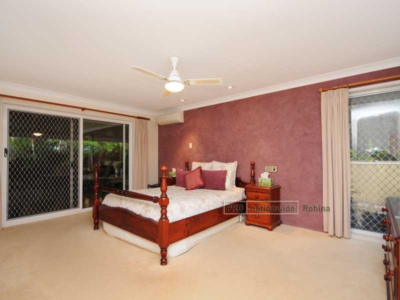 141 Glen Eagles Drive, Robina QLD 4226