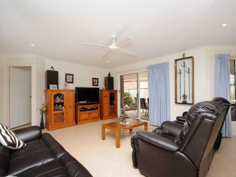 76 Ron Penhaligon Way, Robina QLD 4226