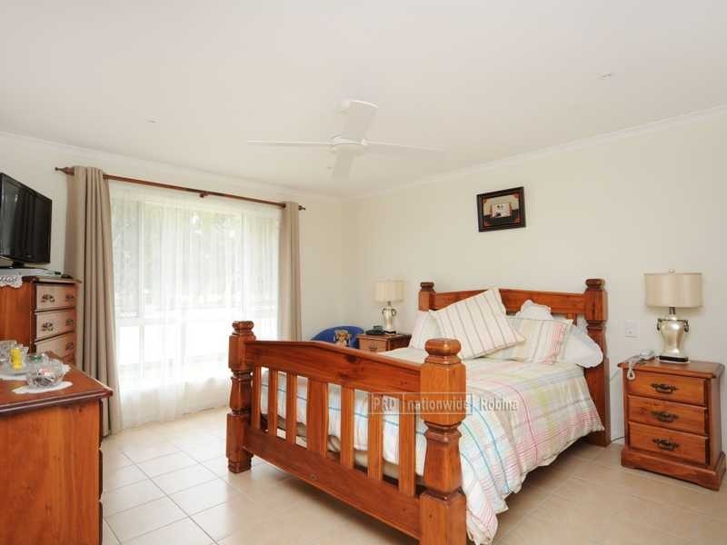 76 Ron Penhaligon Way, Robina QLD 4226