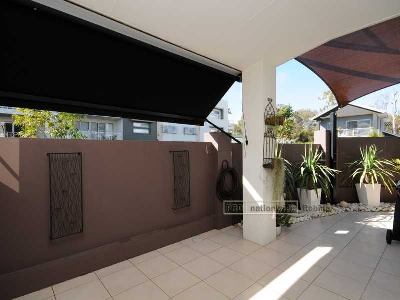 Unit 3/21 Castello Circuit, Varsity Lakes QLD 4227