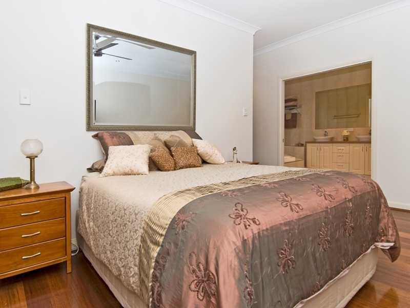 27 Honey Eater Court, Gilston QLD 4211