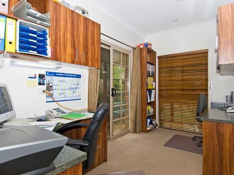 27 Honey Eater Court, Gilston QLD 4211