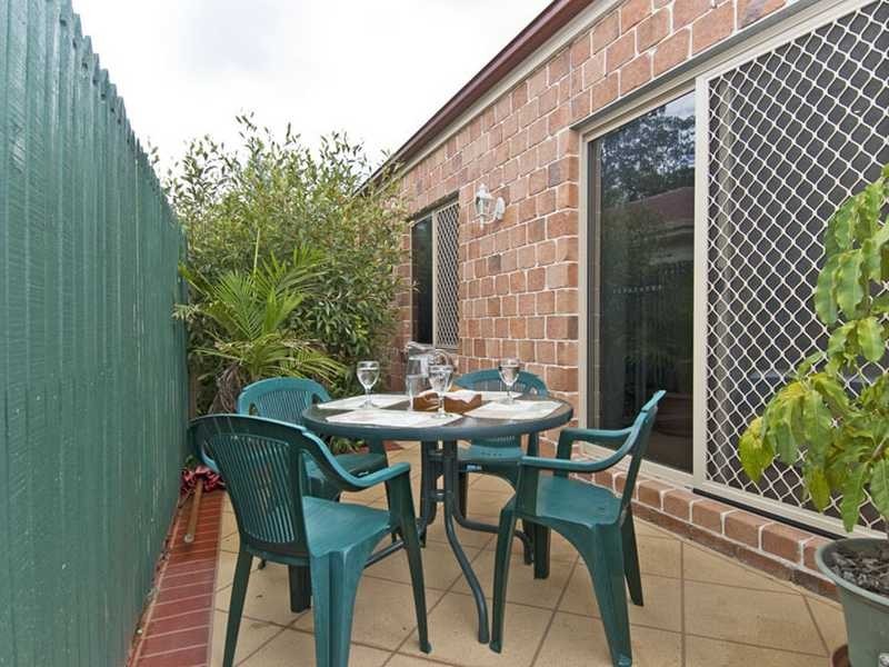 27 Honey Eater Court, Gilston QLD 4211