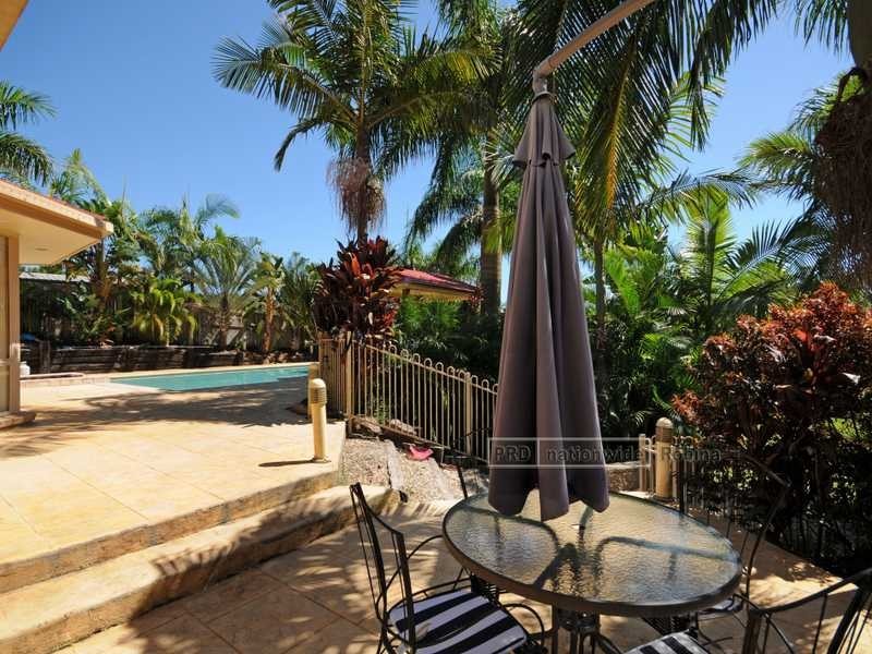 1 Basswood Court, Bonogin QLD 4213