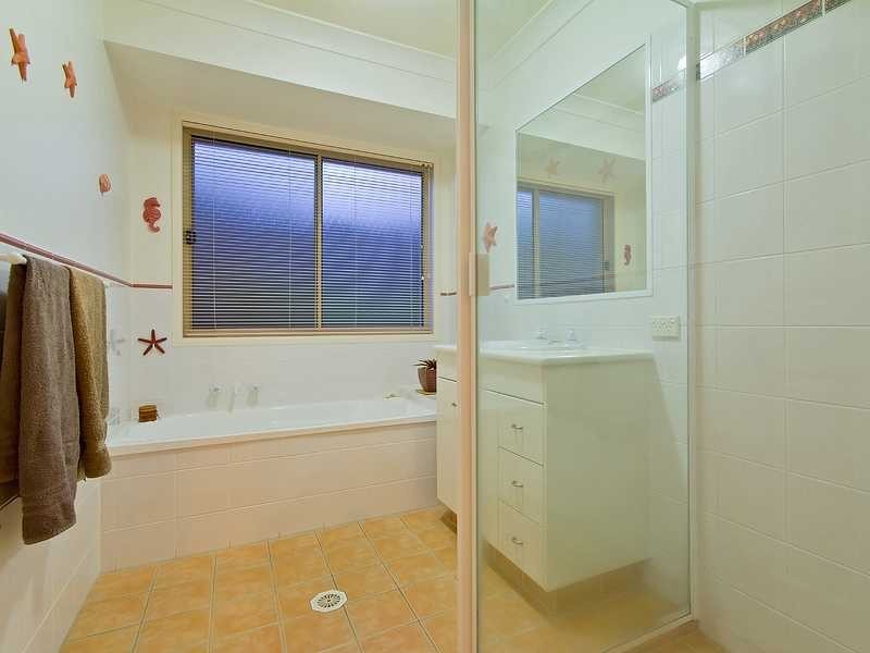 43 Ellis Drive, Mudgeeraba QLD 4213