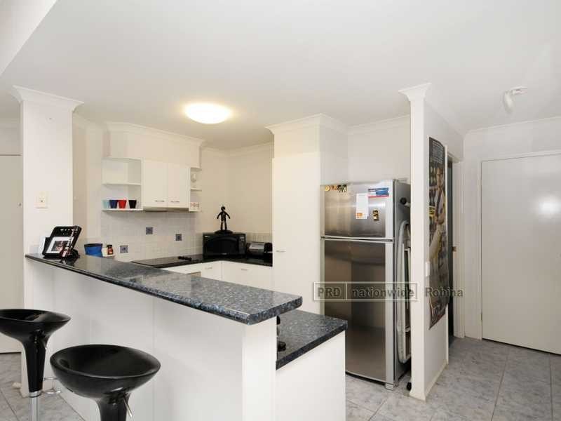 21 Tourangeau Crescent, Varsity Lakes QLD 4227