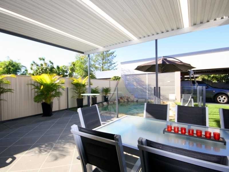 26 Dawn Parade, Miami QLD 4220