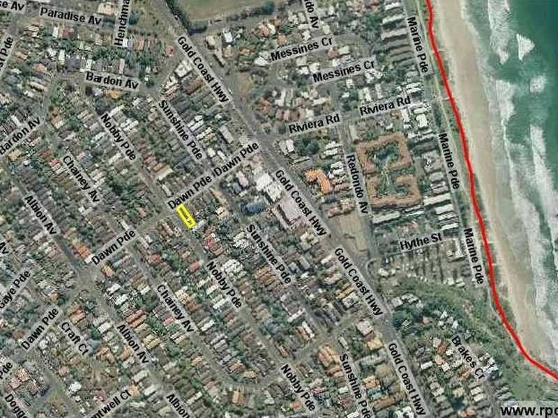 26 Dawn Parade, Miami QLD 4220