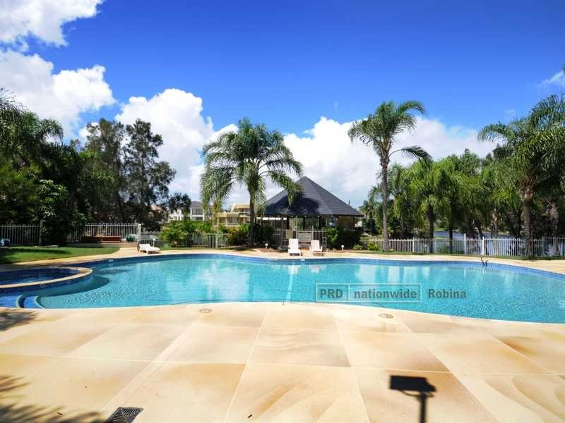 Unit 41/1 Resort Drive, Robina QLD 4226