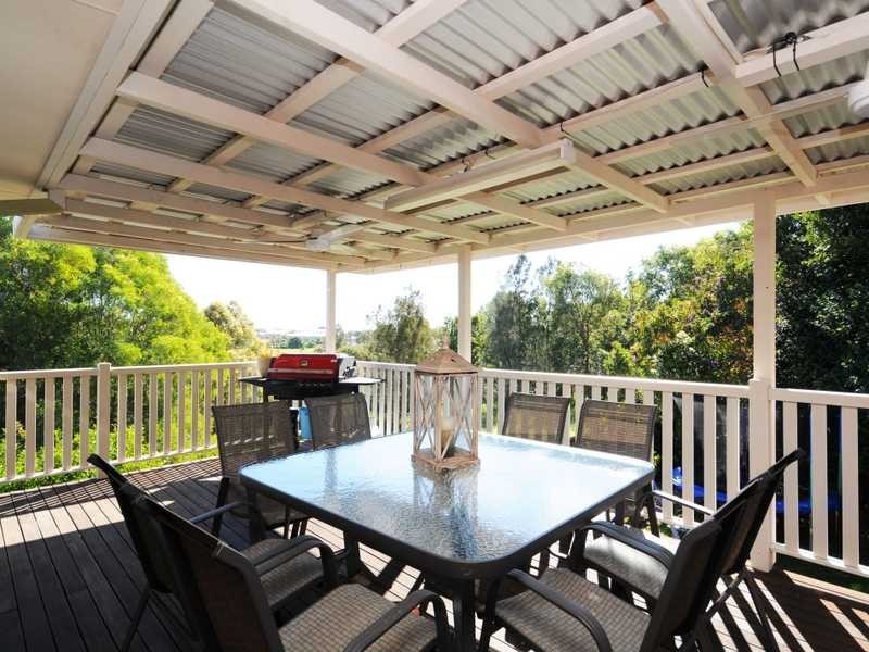 7 Castaway Court, Robina QLD 4226
