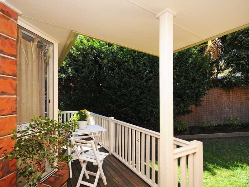 7 Castaway Court, Robina QLD 4226