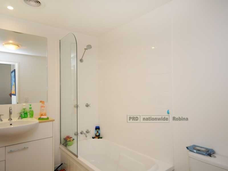 Unit 64/98 University Drive, Varsity Lakes QLD 4227