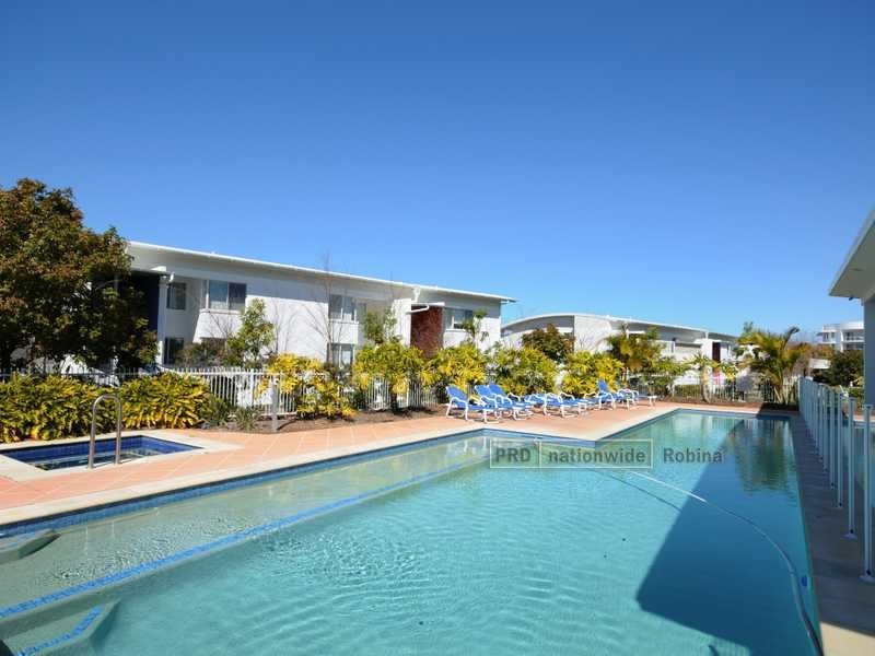 Unit 57/98 University Drive, Varsity Lakes QLD 4227