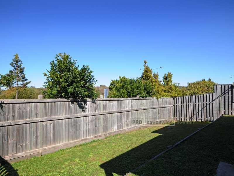 56 Mapleton Circuit, Varsity Lakes QLD 4227
