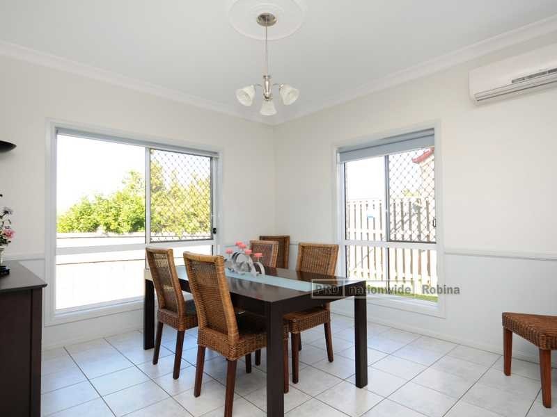 56 Mapleton Circuit, Varsity Lakes QLD 4227